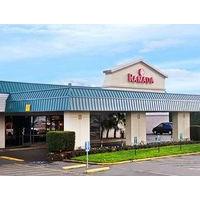 Ramada Medford Hotel and Conference Center