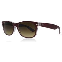 Ray-Ban 2132 Wayfarer Sunglasses Maroon 605485