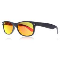 Ray-Ban 2132 Wayfarer Sunglasses Matte Black 62269