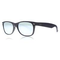 Ray-Ban 2132 Wayfarer Sunglasses Matte Black 622/30