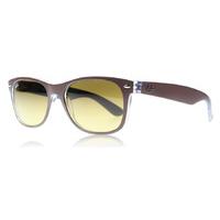Ray-Ban 2132 Wayfarer Sunglasses Purple 618985