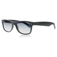 Ray-Ban 2132 Wayfarer Sunglasses Black 601S78 Polariserade