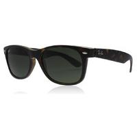 Ray-Ban 2132 Wayfarer Sunglasses Tortoiseshell 902L 55mm