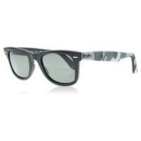 Ray-Ban 2140 Wayfarer Sunglasses Matte Black 606658 Polariserade 50mm