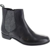 ravel johnson womens low ankle boots in black