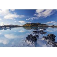 Reykjavik Super Saver: Blue Lagoon Round-Trip Transport plus Gulfoss and Geysir Half-Day Tour