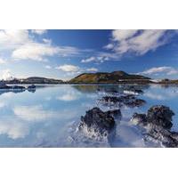 Reykjavik Super Saver: Blue Lagoon Round-Trip Transport plus Golden Circle Half Day Tour