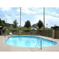 Red Roof Inn & Suites Clinton