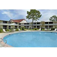 Red Roof Inn & Suites Brunswick ...