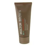 Renew Ambrusca Wash & Scrub 200m...