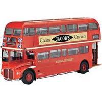 Revell 07651 London Bus Omnibus assembly kit 1:24