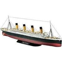 Revell 05210 R.M.S. Titanic Watercraft assembly kit 1:700