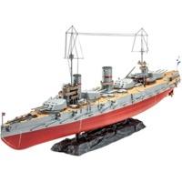 Revell Russian WWI Battleship Gangut (05137)