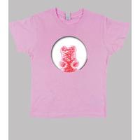 red bear hole. child pink shirt