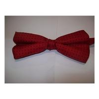 Red Polka Dot Silk Bow Tie