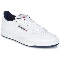 Reebok Classic CLUB C 85 men\'s Shoes (Trainers) in white
