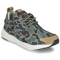 Reebok Classic FURYLITE CAMO men\'s Shoes (Trainers) in grey