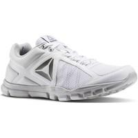 Reebok Sport Yourflex Train 90 men\'s Shoes (Trainers) in white