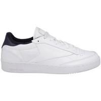 Reebok Sport Club C 85 men\'s Shoes (Trainers) in White