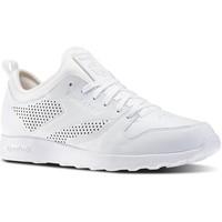 Reebok Sport CL Leather Lit men\'s Shoes (Trainers) in white