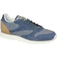 Reebok Sport CL Leather Fleck men\'s Shoes (Trainers) in Blue
