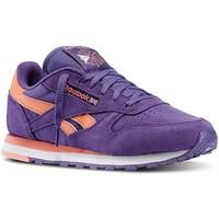 Reebok Sport CL Lthr Seasonal II Sde women\'s Shoes (Trainers) in Purple