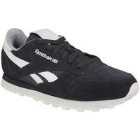 Reebok Sport CL Leather Suede women\'s Shoes (Trainers) in White