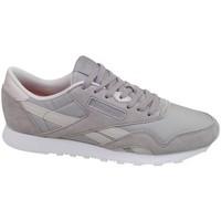 Reebok Sport CL Nylon X Face women\'s Shoes (Trainers) in BEIGE