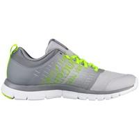 Reebok Sport Z Dual Rush 25 women\'s Shoes (Trainers) in Silver