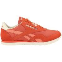 Reebok Sport CL Nylon Slim Color Rosettecoralchalk women\'s Shoes (Trainers) in orange
