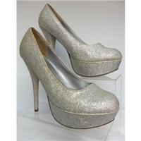 Reduced Bonnibel Silver Glitter Size 8 Shoes Bonnibel - Size: 8 - Silver - Heeled shoes
