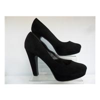 reduced new look black suede size 9 shoes new look size 9 black heeled ...