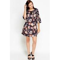 Retro Print Tie Shift Dress