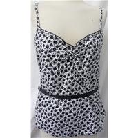 Redherring - Size: 12 - Black - Sleeveless top