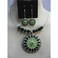 Reduced Green Geometric Necklace & Earring Set George of Asda - Size: Medium - Green - Necklace