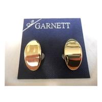 Reduced brand new Gold Clip On Earrings Garnett - Size: Small - Metallics