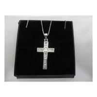 reduced brand new silver plated cross necklace unbranded size small me ...