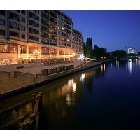 Riverside City Hotel