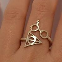 Ring Alphabet Shape Party / Daily / Casual Jewelry Alloy Women Band Rings7 Gold / Black / Silver