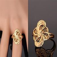 Ring Wedding / Party / Daily / Casual / Sports Jewelry Alloy / Gold Plated Women Band Rings 1pc Gold