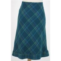 River Island Size: 16 Green Checked skirt
