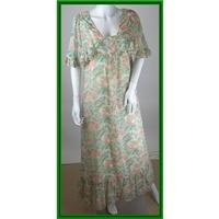 Ricky at Rubi ware - Size 38 - Multi-coloured - Full Vintage Dress