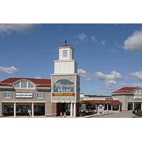 round trip transport to wrentham village premium outlets from boston