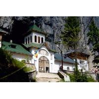 Romanian Kings from Antiquity to Modern Ages - Private Tour to the Carpathian Mountains