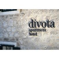 ROOMS DIVOTA