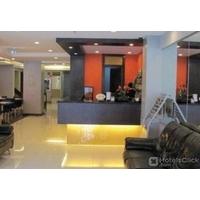 ROBBINSDALE RESIDENCES