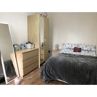 **Room for rent in Jesmond- £75pwk/£325pcm**