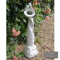 Romantic Twist Statue White