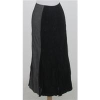 Rosie\'s Size: 12 black & grey long skirt