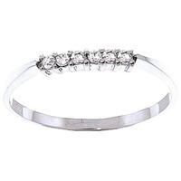 Round Brilliant Cut Diamond Ring in 9ct White Gold